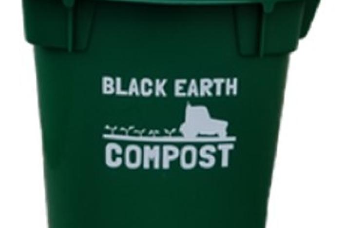 black earth compost bucket